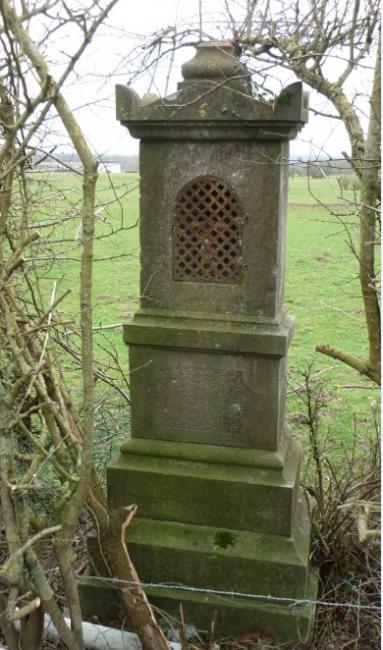 Potale SAINT JULIEN Philippeville